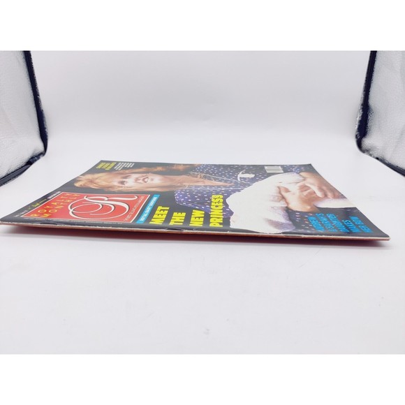 Vintage Royal Monthly Magazine The New Princess Beatrice Fergie Andrew Souvenir - Picture 3 of 9